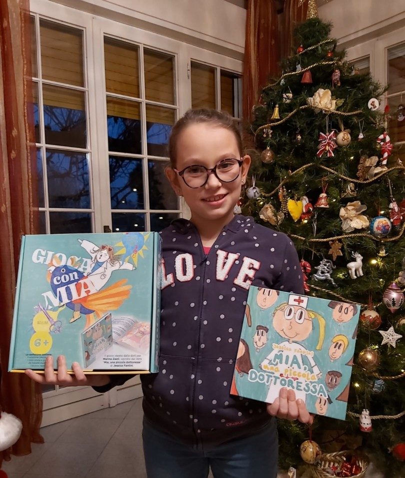 Mia, una piccola dottoressa, il libro e il gioco da regalare a Natale per  conoscere il diabete e aiutare i bambini che ci convivono - Diabete Romagna